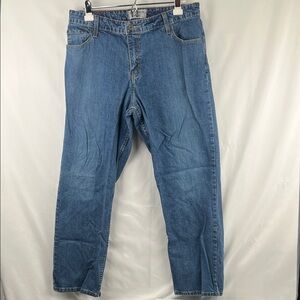 Levi - Women’s Jeans - Size 16 Short - Mid Rise - Straight